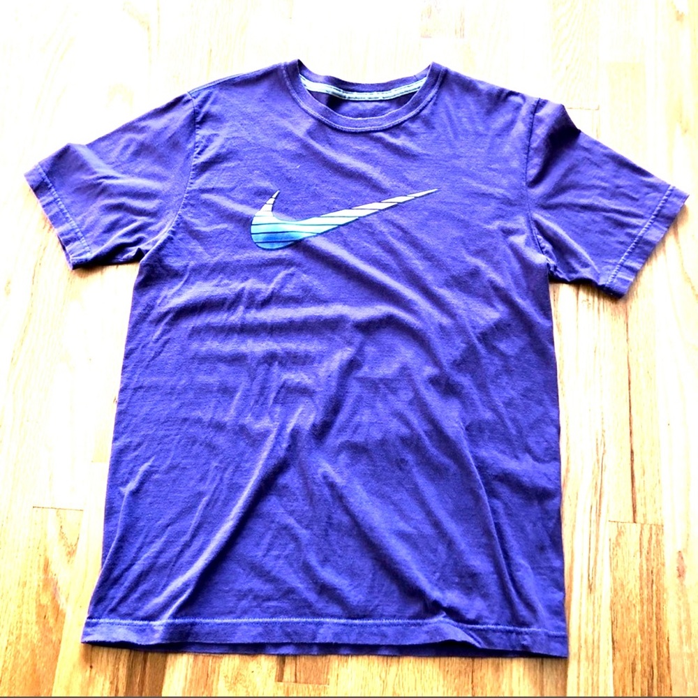 Nike men’s T-shirt